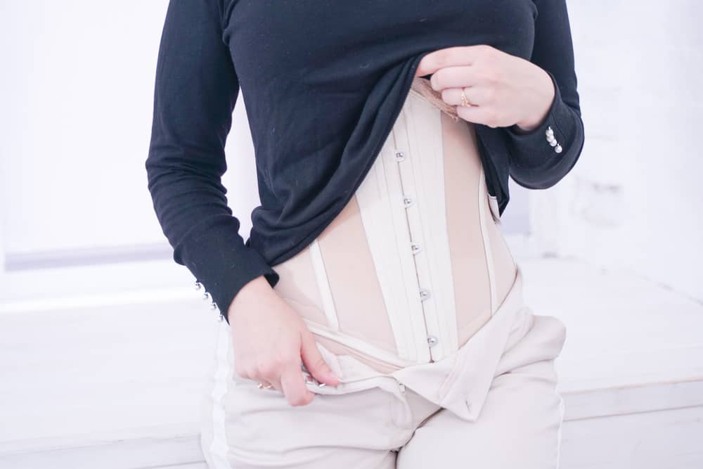 Can You Wear a Waist Trainer While Pregnant?
